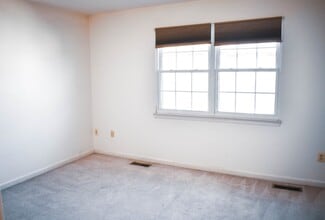 948 S Rolfe St in Arlington, VA - Building Photo - Building Photo