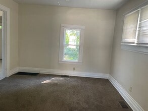 2332 Lakeview Ave in Dayton, OH - Building Photo - Building Photo