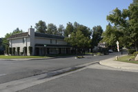 Belmont Park in Atwater, CA - Foto de edificio - Building Photo