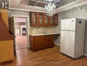 117 Clarence St in Vaughan, ON - Building Photo - Building Photo