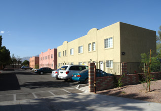 3115-3121 E Bellevue St in Tucson, AZ - Foto de edificio - Building Photo