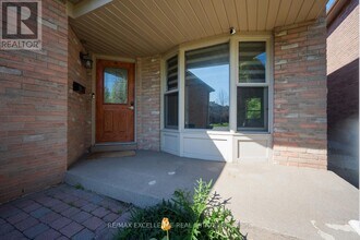 15 Nymark Pl in Brampton, ON - Building Photo - Building Photo