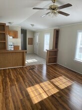 34 Skyridge Ln in Selkirk, NY - Building Photo - Building Photo