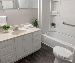 19 Circle Dr in Mount Dora, FL - Building Photo - Building Photo