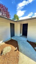 9524 15th Ave NE in Seattle, WA - Building Photo - Building Photo