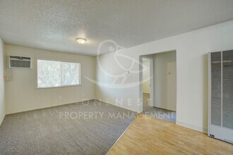 291 J St in Lincoln, CA - Building Photo - Building Photo