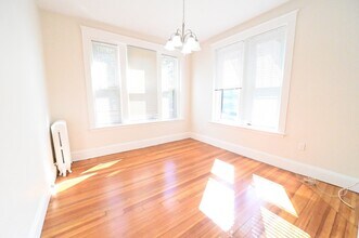 52 Cummings Rd, Unit 1 in Boston, MA - Building Photo - Building Photo