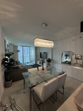 55 SE 6th St, Unit 1200 in Miami, FL - Building Photo - Building Photo