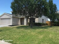 6605 Sheerwater Rd in Arlington, TX - Building Photo - Building Photo