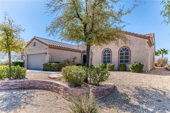 property at 2253 Laurel Heights Ln