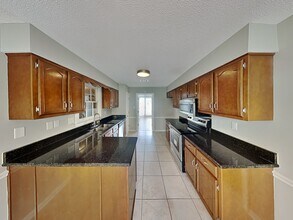 711 Cedar Brake Dr in Memphis, TN - Building Photo - Building Photo