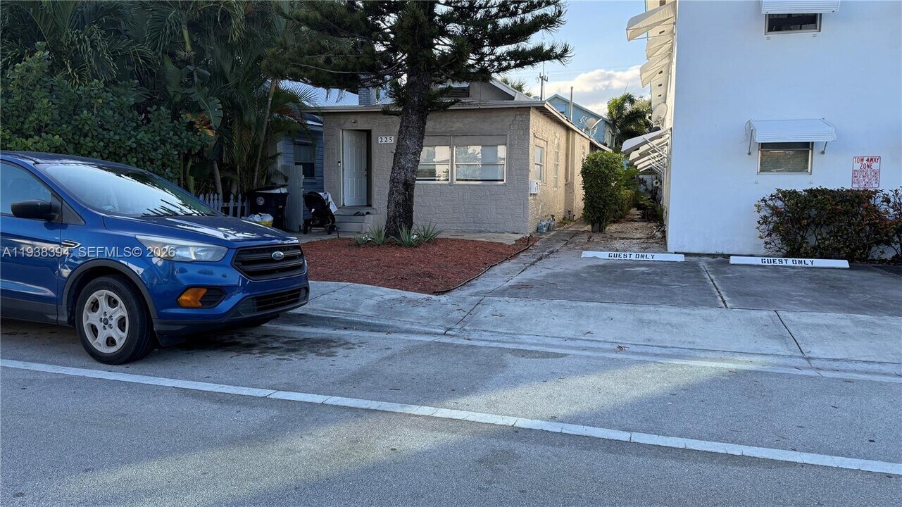 225 N K St in Lake Worth Beach, FL - Building Photo
