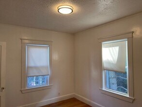 52 Glen Rd in Boston, MA - Building Photo - Building Photo