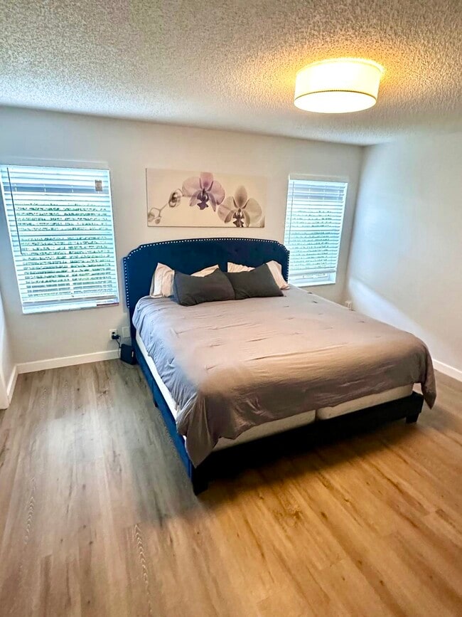 1625 Orion Ln in Weston, FL - Building Photo - Building Photo
