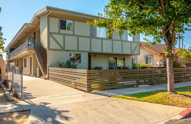 Garden Avenue Apartments in Los Angeles, CA - Foto de edificio