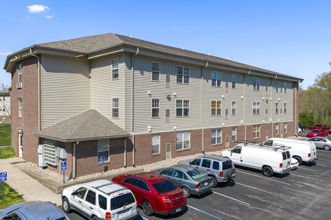 Brookview Glen in New Albany, IN - Building Photo - Building Photo