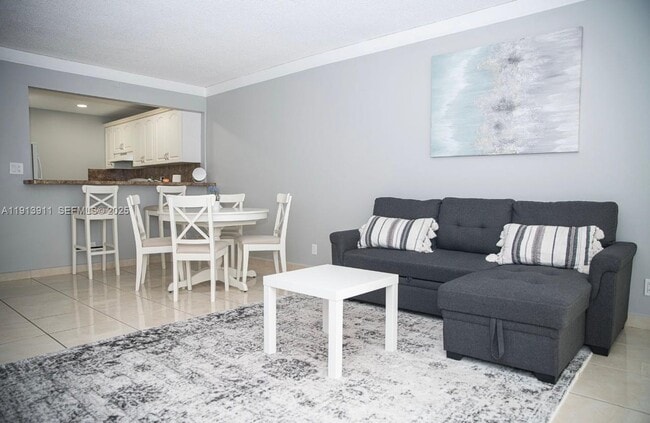 property at 3101 N Country Club Dr