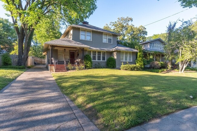 property at 1844 COWDEN Dr