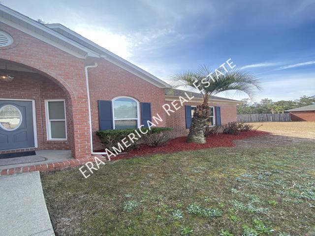 property at 2621 Barefoot Creek Cir