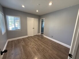 10625 Dempsey Ave in Granada Hills, CA - Building Photo