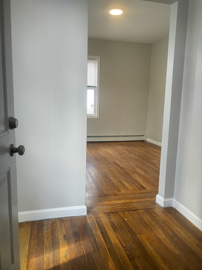 196 Dean St in Providence, RI - Building Photo - Building Photo
