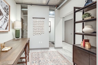 Nordhaus Apartment Homes in Minneapolis, MN - Foto de edificio - Interior Photo