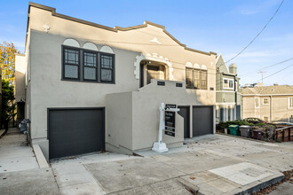 734-740 Hillgirt Cir in Oakland, CA - Building Photo - Building Photo