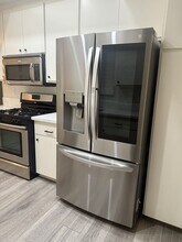 6922 Knowlton Pl in Los Angeles, CA - Building Photo - Building Photo