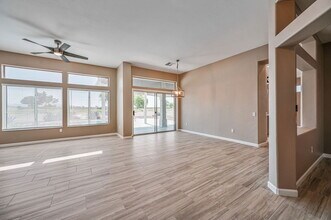 21416 N Verde Ridge Dr in Sun City West, AZ - Building Photo - Building Photo