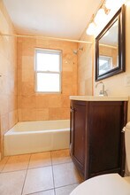 78 Claymoss Rd, Unit 2 in Boston, MA - Building Photo - Building Photo
