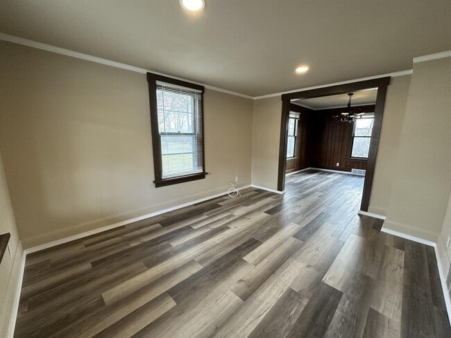1020 Island Ave in Rockford, IL - Foto de edificio - Building Photo