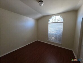 2302 Griffin Dr, Unit 14 in Copperas Cove, TX - Building Photo - Building Photo