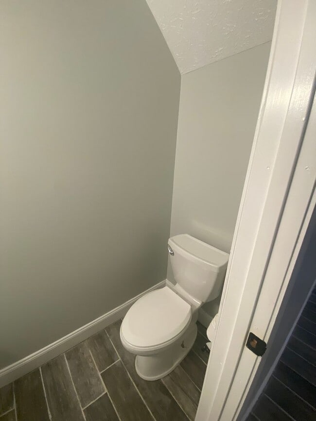 3252 Summerhill Ln in Columbus, OH - Building Photo - Building Photo