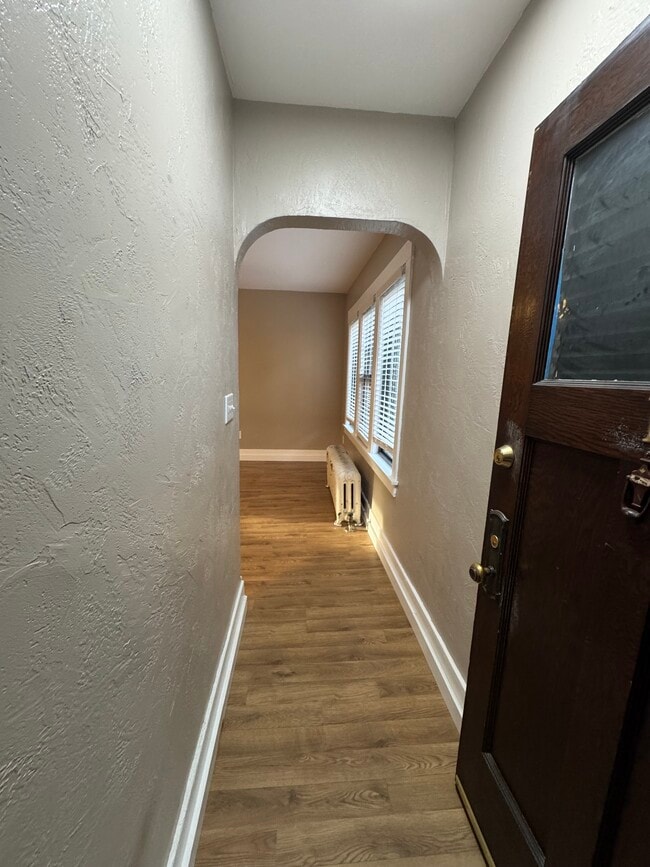 2816 Broadway Ave in Dormont, PA - Building Photo - Building Photo