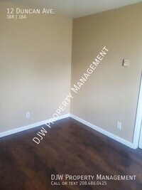 12 Duncan Ave photo'