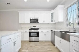 1282 Tiger Eye Dr in Los Angeles, CA - Foto de edificio - Building Photo