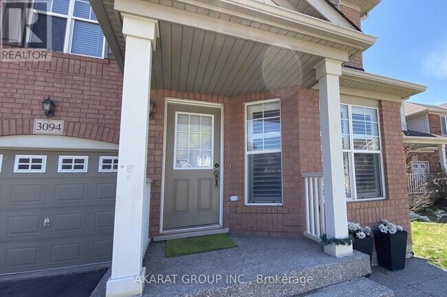 3094 Rotary Way in Burlington, ON - Building Photo - Building Photo