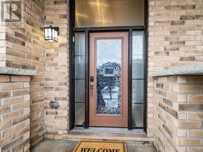 98 Crafter Cres in Hamilton, ON - Building Photo - Building Photo