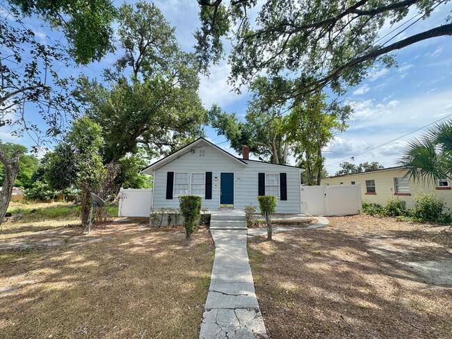 property at 248 Avenue L NE