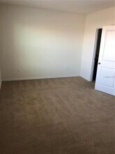 8955 Indigo Trl Lp in Riverview, FL - Building Photo - Building Photo