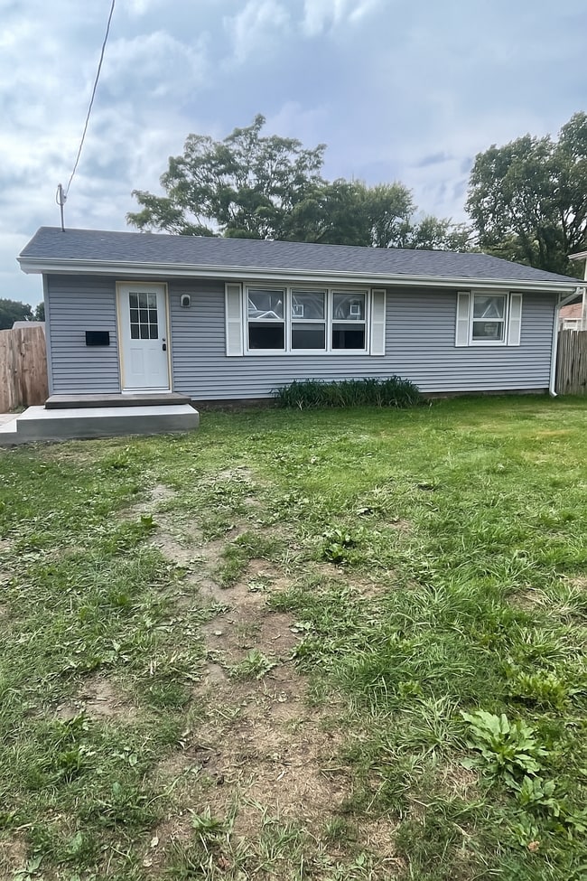 property at 453 E Granger Ave