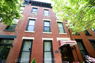532 Clinton St in Brooklyn, NY - Foto de edificio - Building Photo