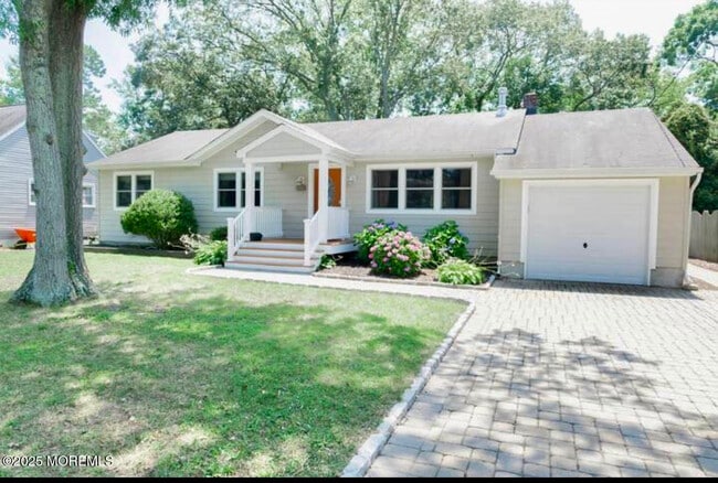 812 Wood Wild Dr in Point Pleasant, NJ - Building Photo - Building Photo