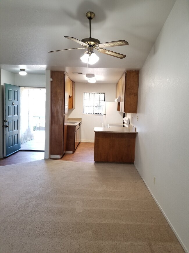 5858 Pl Apartments and Nearby Stockton Apartments For Rent