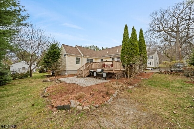 26 Wostbrock Ln in Midland Park, NJ - Building Photo - Building Photo