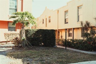 776 E Michigan St in Orlando, FL - Building Photo