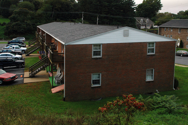 Orchard Hills Dr in Boyertown, PA - Building Photo - Building Photo