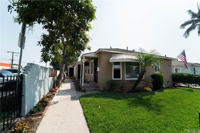 9932 Mallison Ave, Unit A