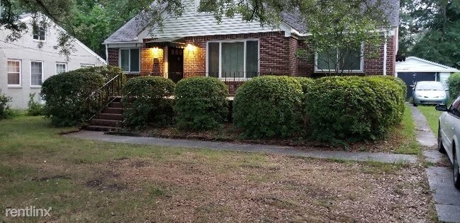 559 St Andrews Blvd in Charleston, SC - Foto de edificio - Building Photo