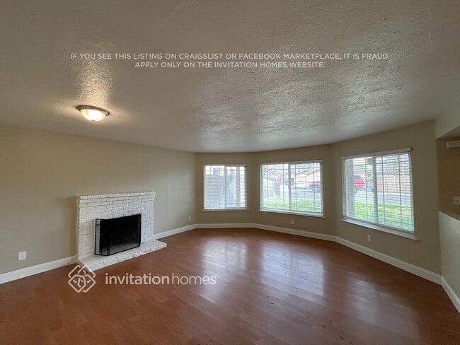 7107 Paladin Way in Rio Linda, CA - Foto de edificio - Building Photo